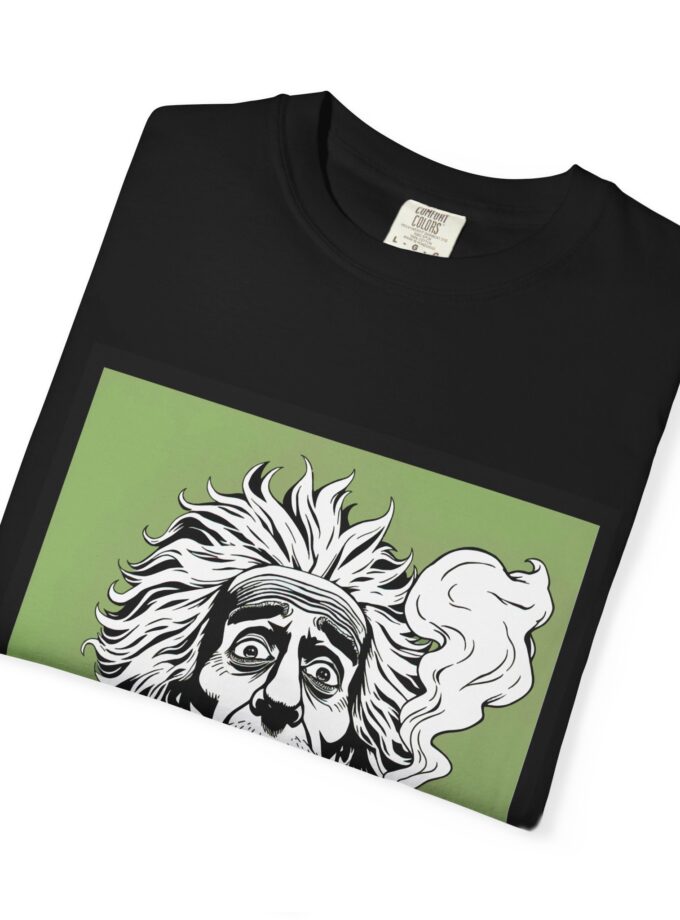 Einstein Cannabis-Themed Unisex T-Shirt - Perfect for Science Lovers and Stoners