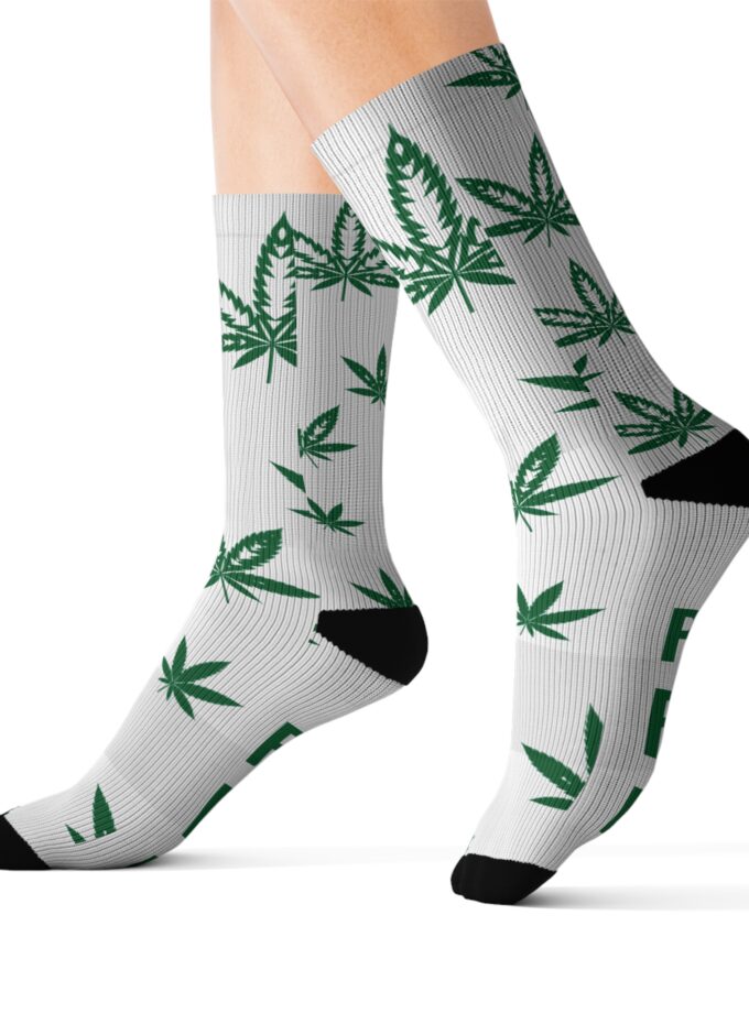 Puff Puff Pass Sublimation Socks - Stylish Green Leaf Design for Cannabis Lovers