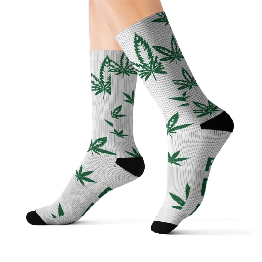 Puff Puff Pass Sublimation Socks - Stylish Green Leaf Design for Cannabis Lovers